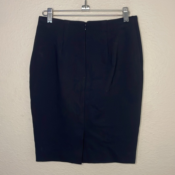 Ann Taylor Navy with Gold Floral Beaded Embellishment Straight Pencil Skirt 0P - Picture 2 of 8